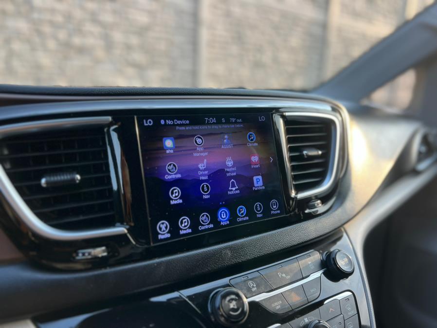 2017 Chrysler Pacifica Touring-L Plus FWD, available for sale in Paterson, New Jersey | Speedway Motors LLC. Paterson, New Jersey 2017 Chrysler Pacifica Touring-L Plus FWD, available for sale in Paterson, New Jersey | Speedway Motors LLC. Paterson, New Jersey