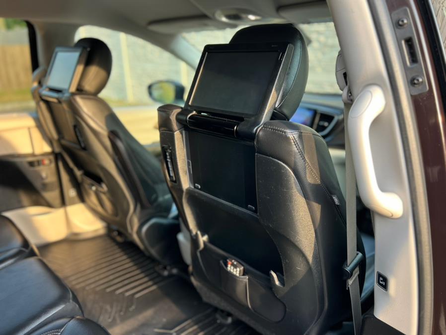 2017 Chrysler Pacifica Touring-L Plus FWD, available for sale in Paterson, New Jersey | Speedway Motors LLC. Paterson, New Jersey 2017 Chrysler Pacifica Touring-L Plus FWD, available for sale in Paterson, New Jersey | Speedway Motors LLC. Paterson, New Jersey