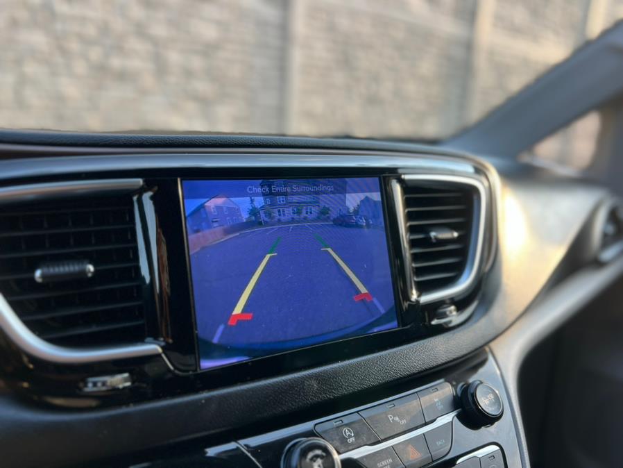 2017 Chrysler Pacifica Touring-L Plus FWD, available for sale in Paterson, New Jersey | Speedway Motors LLC. Paterson, New Jersey 2017 Chrysler Pacifica Touring-L Plus FWD, available for sale in Paterson, New Jersey | Speedway Motors LLC. Paterson, New Jersey