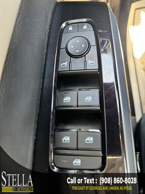 2022 Nissan Pathfinder SL 4WD, available for sale in Linden, New Jersey | Stella Auto Sales. Linden, New Jersey 2022 Nissan Pathfinder SL 4WD, available for sale in Linden, New Jersey | Stella Auto Sales. Linden, New Jersey