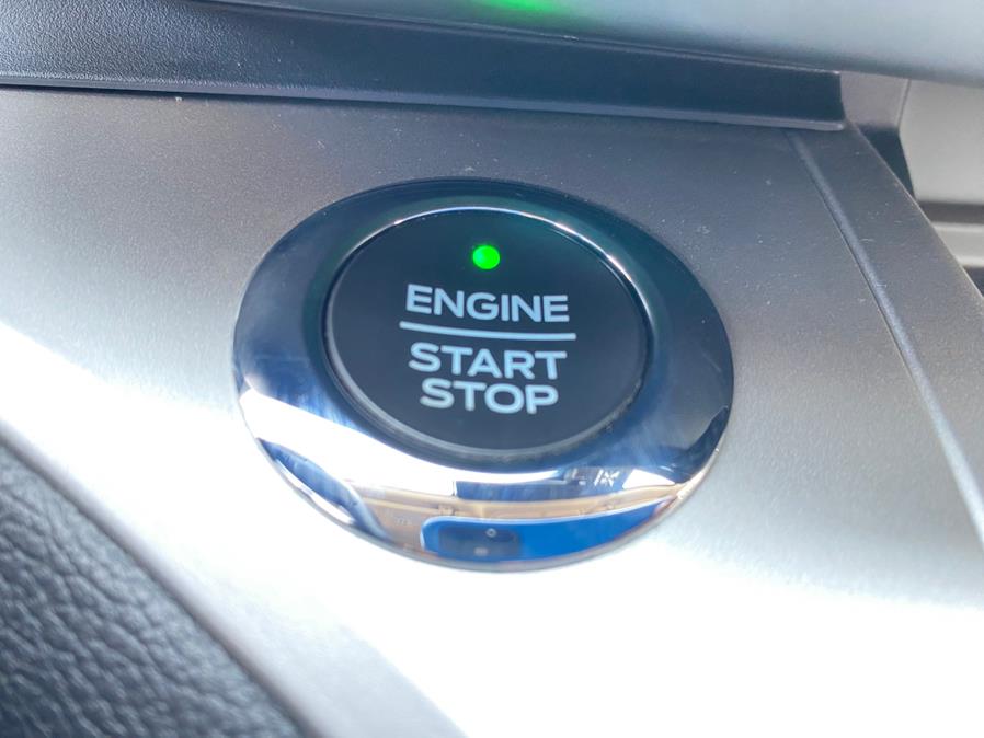 2020 Ford Explorer XLT 4WD, available for sale in Union, New Jersey | Drive Auto Boutique. Union, New Jersey 2020 Ford Explorer XLT 4WD, available for sale in Union, New Jersey | Drive Auto Boutique. Union, New Jersey