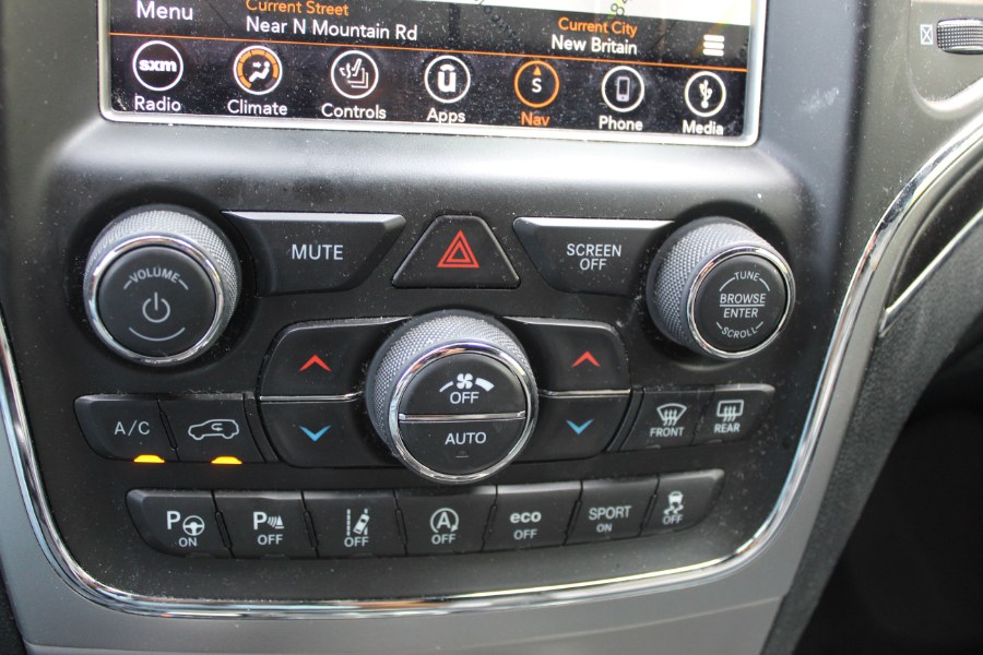 2018 Jeep Grand Cherokee Limited 4x4, available for sale in New Britain, Connecticut | Universal Motors LLC. New Britain, Connecticut 2018 Jeep Grand Cherokee Limited 4x4, available for sale in New Britain, Connecticut | Universal Motors LLC. New Britain, Connecticut