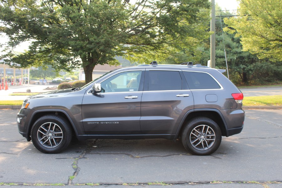 2018 Jeep Grand Cherokee Limited 4x4, available for sale in New Britain, Connecticut | Universal Motors LLC. New Britain, Connecticut 2018 Jeep Grand Cherokee Limited 4x4, available for sale in New Britain, Connecticut | Universal Motors LLC. New Britain, Connecticut