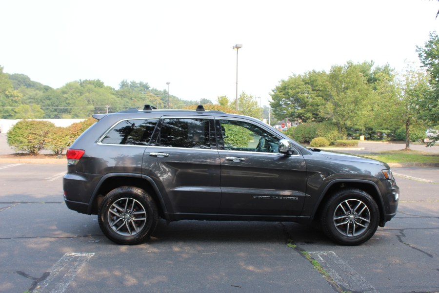 2018 Jeep Grand Cherokee Limited 4x4, available for sale in New Britain, Connecticut | Universal Motors LLC. New Britain, Connecticut 2018 Jeep Grand Cherokee Limited 4x4, available for sale in New Britain, Connecticut | Universal Motors LLC. New Britain, Connecticut