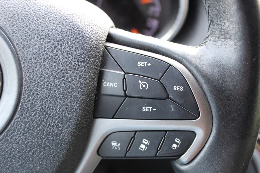 2018 Jeep Grand Cherokee Limited 4x4, available for sale in New Britain, Connecticut | Universal Motors LLC. New Britain, Connecticut 2018 Jeep Grand Cherokee Limited 4x4, available for sale in New Britain, Connecticut | Universal Motors LLC. New Britain, Connecticut