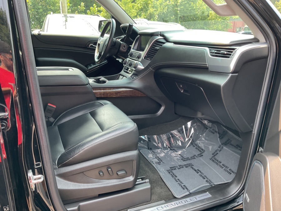 2017 Chevrolet Tahoe 4WD 4dr LT, available for sale in Waterbury, Connecticut | Jim Juliani Motors. Waterbury, Connecticut 2017 Chevrolet Tahoe 4WD 4dr LT, available for sale in Waterbury, Connecticut | Jim Juliani Motors. Waterbury, Connecticut