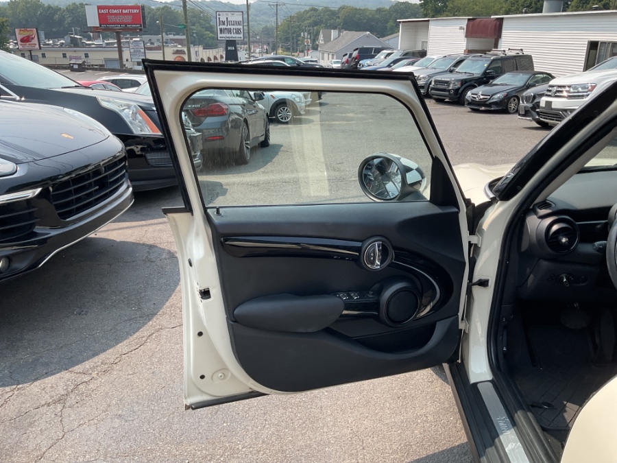 2019 MINI Hardtop 4 Door Cooper FWD, available for sale in Waterbury, Connecticut | Jim Juliani Motors. Waterbury, Connecticut 2019 MINI Hardtop 4 Door Cooper FWD, available for sale in Waterbury, Connecticut | Jim Juliani Motors. Waterbury, Connecticut