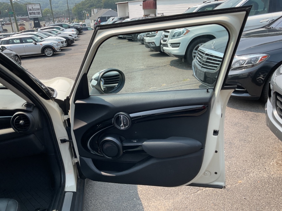 2019 MINI Hardtop 4 Door Cooper FWD, available for sale in Waterbury, Connecticut | Jim Juliani Motors. Waterbury, Connecticut 2019 MINI Hardtop 4 Door Cooper FWD, available for sale in Waterbury, Connecticut | Jim Juliani Motors. Waterbury, Connecticut