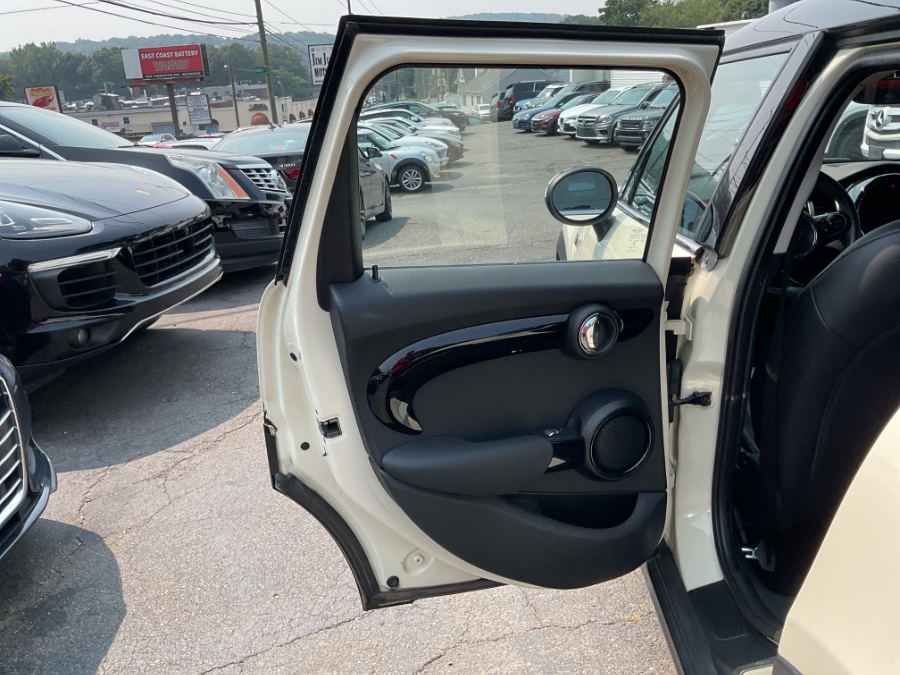 2019 MINI Hardtop 4 Door Cooper FWD, available for sale in Waterbury, Connecticut | Jim Juliani Motors. Waterbury, Connecticut 2019 MINI Hardtop 4 Door Cooper FWD, available for sale in Waterbury, Connecticut | Jim Juliani Motors. Waterbury, Connecticut