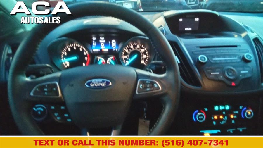 2017 Ford Escape SE 4WD, available for sale in Lynbrook, New York | ACA Auto Sales. Lynbrook, New York 2017 Ford Escape SE 4WD, available for sale in Lynbrook, New York | ACA Auto Sales. Lynbrook, New York