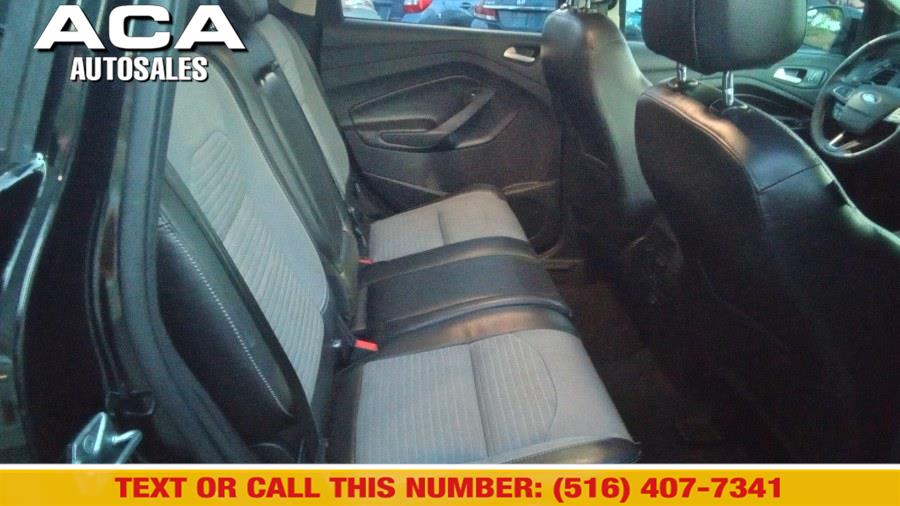 2017 Ford Escape SE 4WD, available for sale in Lynbrook, New York | ACA Auto Sales. Lynbrook, New York 2017 Ford Escape SE 4WD, available for sale in Lynbrook, New York | ACA Auto Sales. Lynbrook, New York