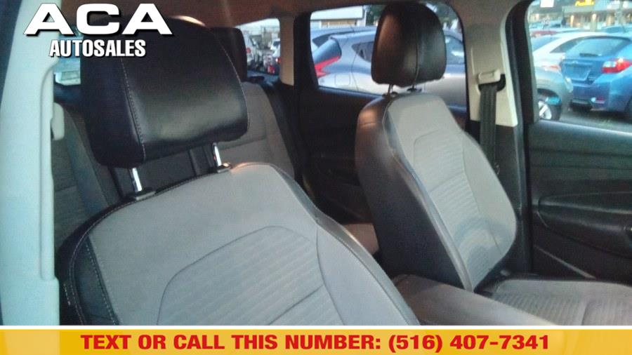 2017 Ford Escape SE 4WD, available for sale in Lynbrook, New York | ACA Auto Sales. Lynbrook, New York 2017 Ford Escape SE 4WD, available for sale in Lynbrook, New York | ACA Auto Sales. Lynbrook, New York