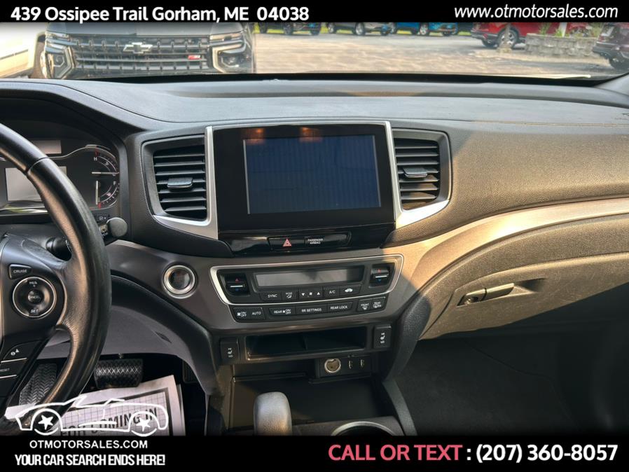 2017 Honda Pilot EX-L AWD, available for sale in Gorham, Maine | Ossipee Trail Motor Sales. Gorham, Maine 2017 Honda Pilot EX-L AWD, available for sale in Gorham, Maine | Ossipee Trail Motor Sales. Gorham, Maine