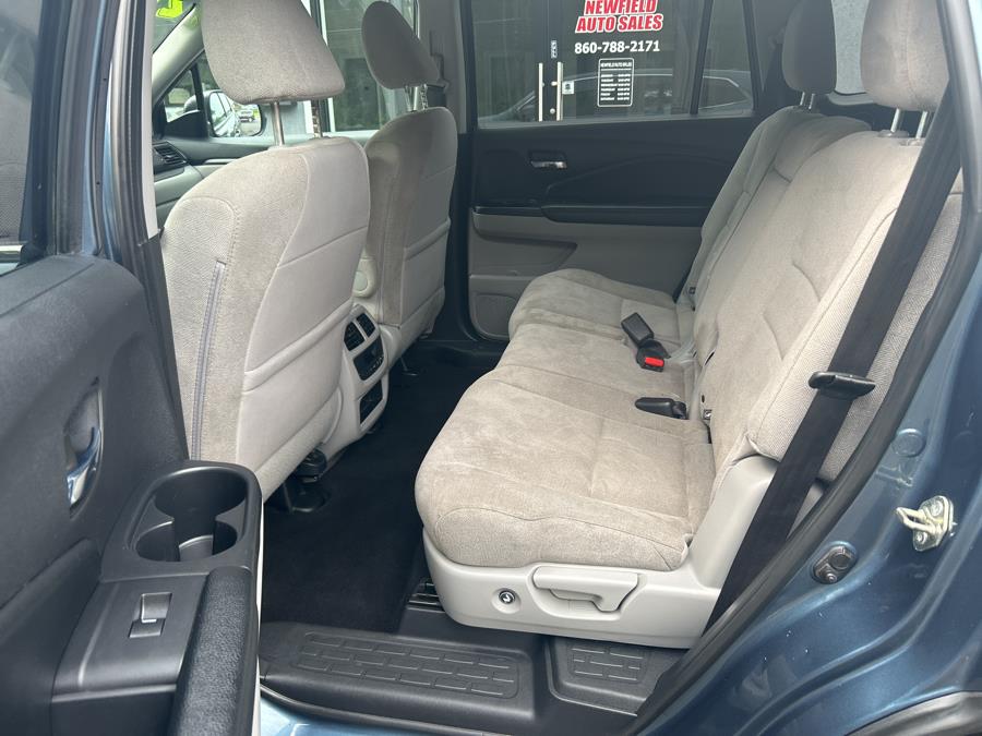 2020 Honda Pilot EX AWD, available for sale in Middletown, Connecticut | Newfield Auto Sales. Middletown, Connecticut 2020 Honda Pilot EX AWD, available for sale in Middletown, Connecticut | Newfield Auto Sales. Middletown, Connecticut