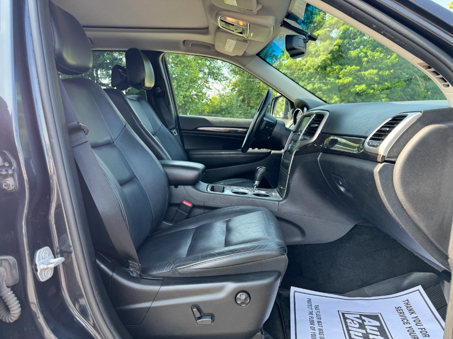 2012 Jeep Grand Cherokee 4WD 4dr Laredo Altitude, available for sale in Ortonville, Michigan | Marsh Auto Sales LLC. Ortonville, Michigan 2012 Jeep Grand Cherokee 4WD 4dr Laredo Altitude, available for sale in Ortonville, Michigan | Marsh Auto Sales LLC. Ortonville, Michigan