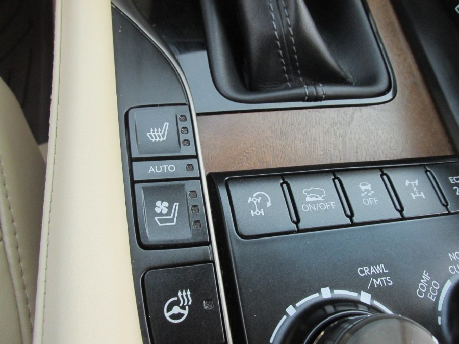 2019 Lexus LX LX 570 Three Row 4WD, available for sale in Massapequa, New York | South Shore Auto Brokers & Sales. Massapequa, New York 2019 Lexus LX LX 570 Three Row 4WD, available for sale in Massapequa, New York | South Shore Auto Brokers & Sales. Massapequa, New York