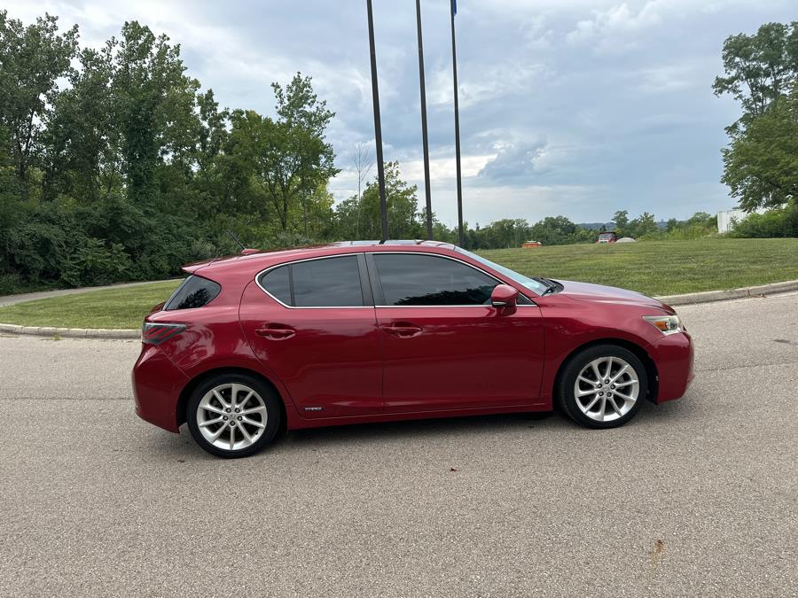 2013 Lexus CT 200h 5dr Sdn Hybrid, available for sale in Beavercreek, Ohio | Wholesale Direct Motors. Beavercreek, Ohio 2013 Lexus CT 200h 5dr Sdn Hybrid, available for sale in Beavercreek, Ohio | Wholesale Direct Motors. Beavercreek, Ohio