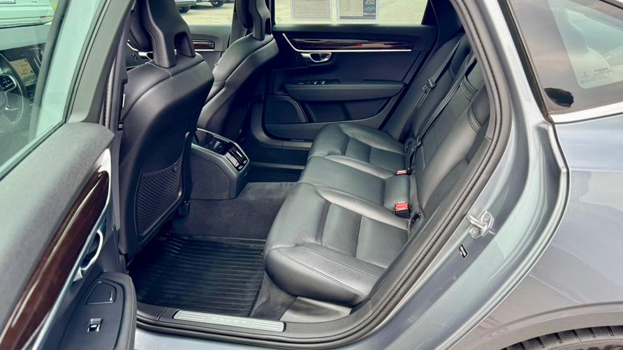 2018 Volvo S90 T5 AWD Momentum, available for sale in Berlin, Connecticut | Tru Auto Mall. Berlin, Connecticut 2018 Volvo S90 T5 AWD Momentum, available for sale in Berlin, Connecticut | Tru Auto Mall. Berlin, Connecticut