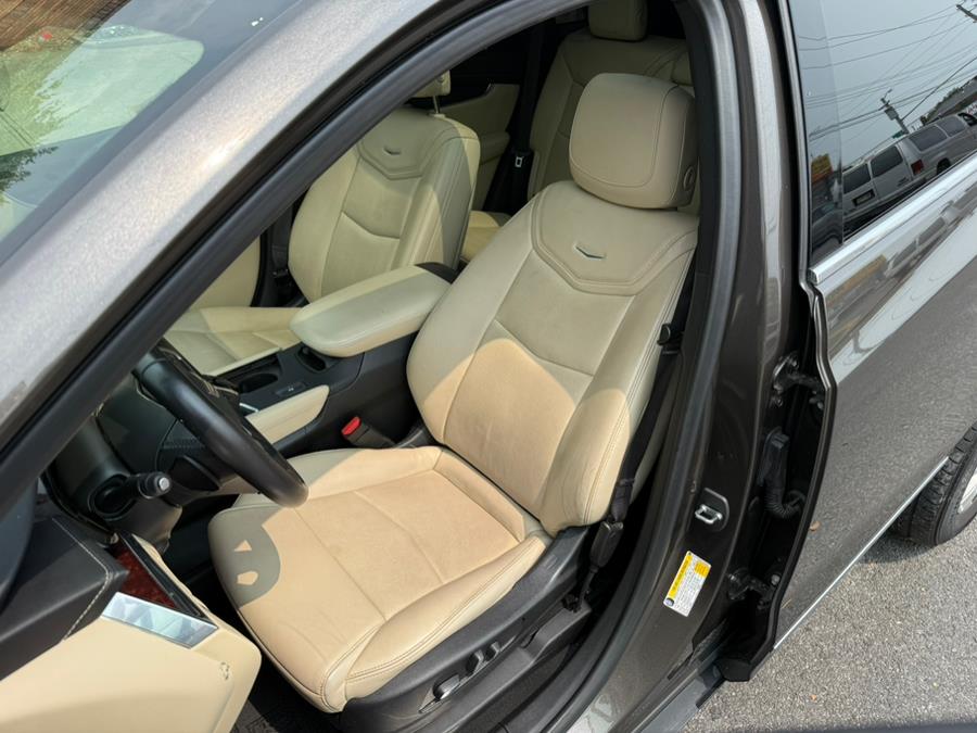 2019 Cadillac XT5 FWD 4dr Luxury, available for sale in Brooklyn, New York | Worlds Best Auto Inc. Brooklyn, New York 2019 Cadillac XT5 FWD 4dr Luxury, available for sale in Brooklyn, New York | Worlds Best Auto Inc. Brooklyn, New York