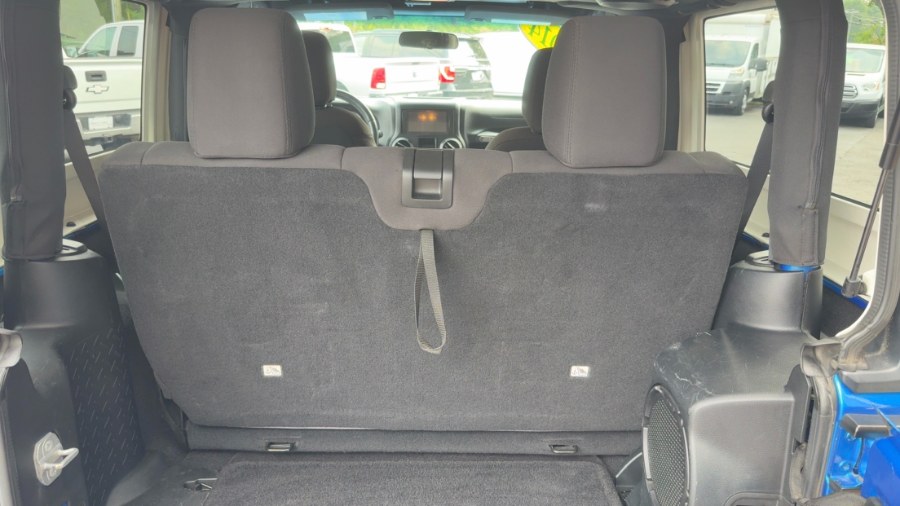 2014 Jeep Wrangler 4WD 2dr Willys Wheeler, available for sale in Waterbury, Connecticut | West End Automotive Center. Waterbury, Connecticut 2014 Jeep Wrangler 4WD 2dr Willys Wheeler, available for sale in Waterbury, Connecticut | West End Automotive Center. Waterbury, Connecticut