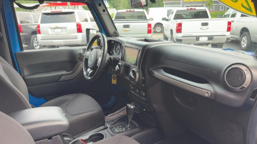 2014 Jeep Wrangler 4WD 2dr Willys Wheeler, available for sale in Waterbury, Connecticut | West End Automotive Center. Waterbury, Connecticut 2014 Jeep Wrangler 4WD 2dr Willys Wheeler, available for sale in Waterbury, Connecticut | West End Automotive Center. Waterbury, Connecticut