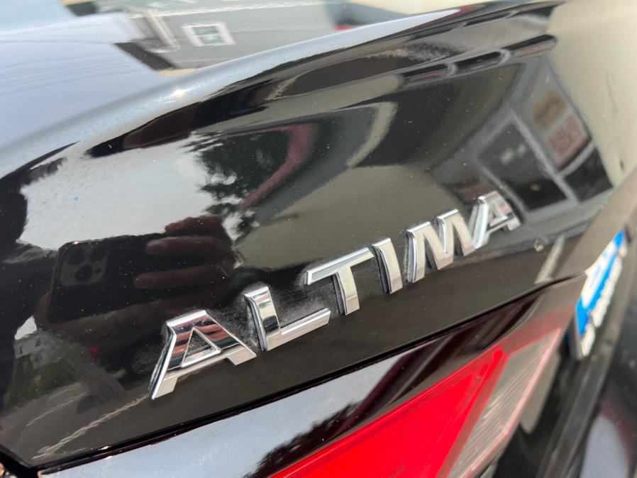 2019 Nissan Altima 2.5 SV Sedan, available for sale in Lodi, New Jersey | Route 46 Auto Sales Inc. Lodi, New Jersey 2019 Nissan Altima 2.5 SV Sedan, available for sale in Lodi, New Jersey | Route 46 Auto Sales Inc. Lodi, New Jersey