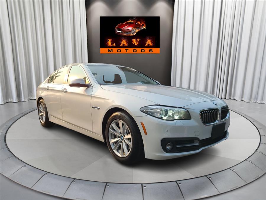 2015 BMW 5 Series 4dr Sdn 528i xDrive AWD, available for sale in Canton, Connecticut | Lava Motors. Canton, Connecticut