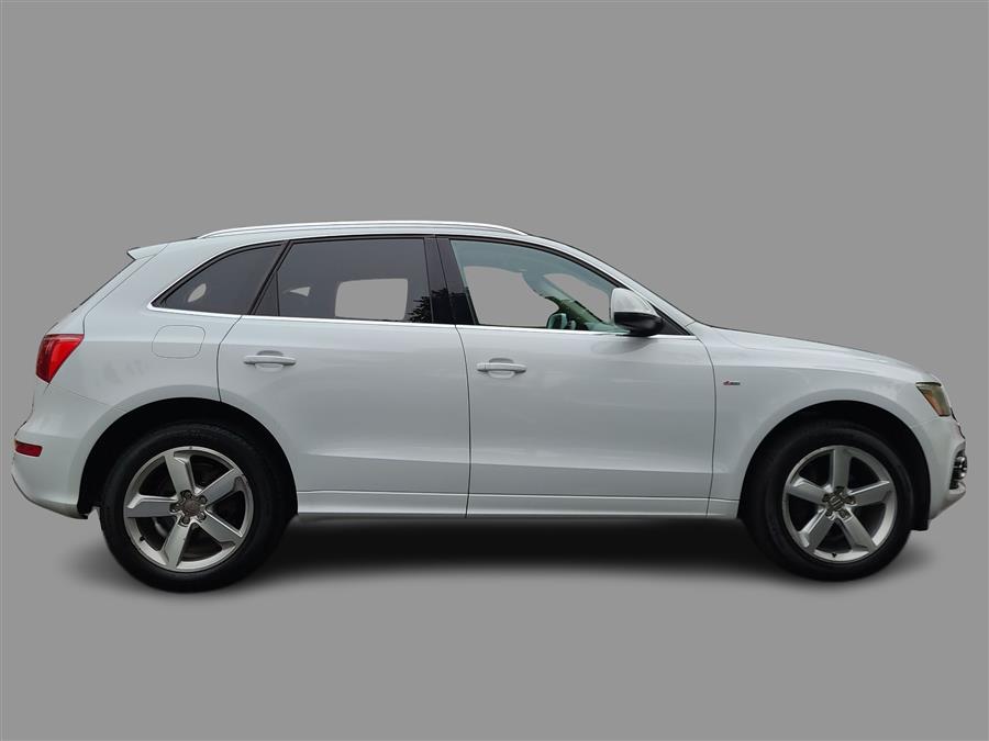 2012 Audi Q5 quattro 4dr 3.2L Premium Plus, available for sale in Canton, Connecticut | Lava Motors. Canton, Connecticut 2012 Audi Q5 quattro 4dr 3.2L Premium Plus, available for sale in Canton, Connecticut | Lava Motors. Canton, Connecticut