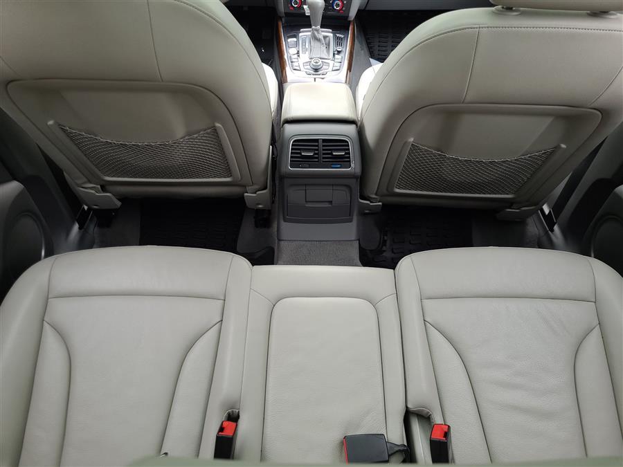 2012 Audi Q5 quattro 4dr 3.2L Premium Plus, available for sale in Canton, Connecticut | Lava Motors. Canton, Connecticut 2012 Audi Q5 quattro 4dr 3.2L Premium Plus, available for sale in Canton, Connecticut | Lava Motors. Canton, Connecticut