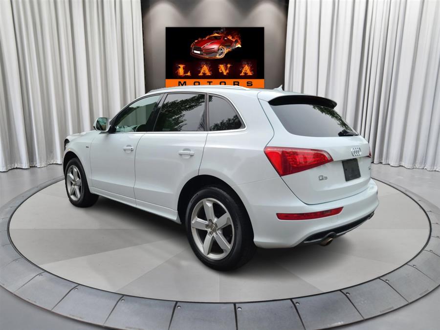 2012 Audi Q5 quattro 4dr 3.2L Premium Plus, available for sale in Canton, Connecticut | Lava Motors. Canton, Connecticut 2012 Audi Q5 quattro 4dr 3.2L Premium Plus, available for sale in Canton, Connecticut | Lava Motors. Canton, Connecticut