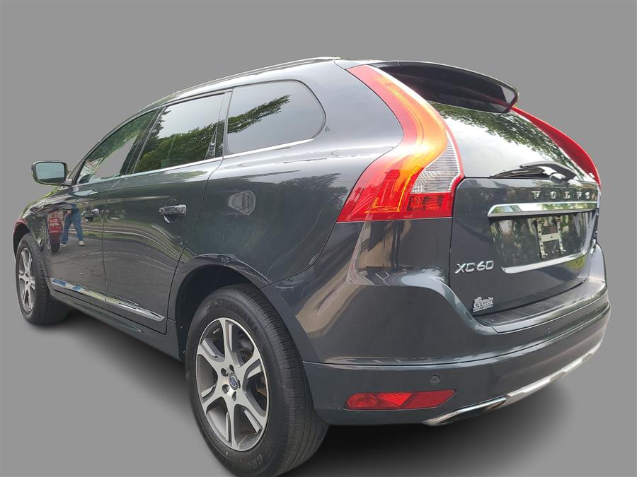 2015 Volvo XC60 2015.5 AWD 4dr T6, available for sale in Canton, Connecticut | Lava Motors. Canton, Connecticut 2015 Volvo XC60 2015.5 AWD 4dr T6, available for sale in Canton, Connecticut | Lava Motors. Canton, Connecticut