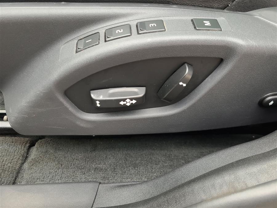 2015 Volvo XC60 2015.5 AWD 4dr T6, available for sale in Canton, Connecticut | Lava Motors. Canton, Connecticut 2015 Volvo XC60 2015.5 AWD 4dr T6, available for sale in Canton, Connecticut | Lava Motors. Canton, Connecticut