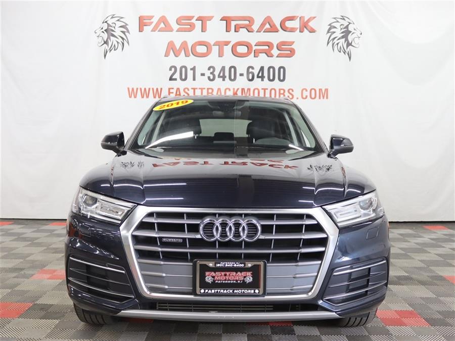 2019 Audi Q5 Premium photo 2