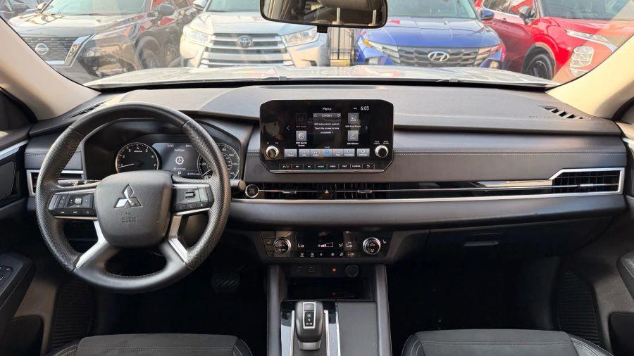 2024 Mitsubishi Outlander SE Sport Utility 4D, available for sale in Linden, New Jersey | Route 27 Auto Mall. Linden, New Jersey 2024 Mitsubishi Outlander SE Sport Utility 4D, available for sale in Linden, New Jersey | Route 27 Auto Mall. Linden, New Jersey