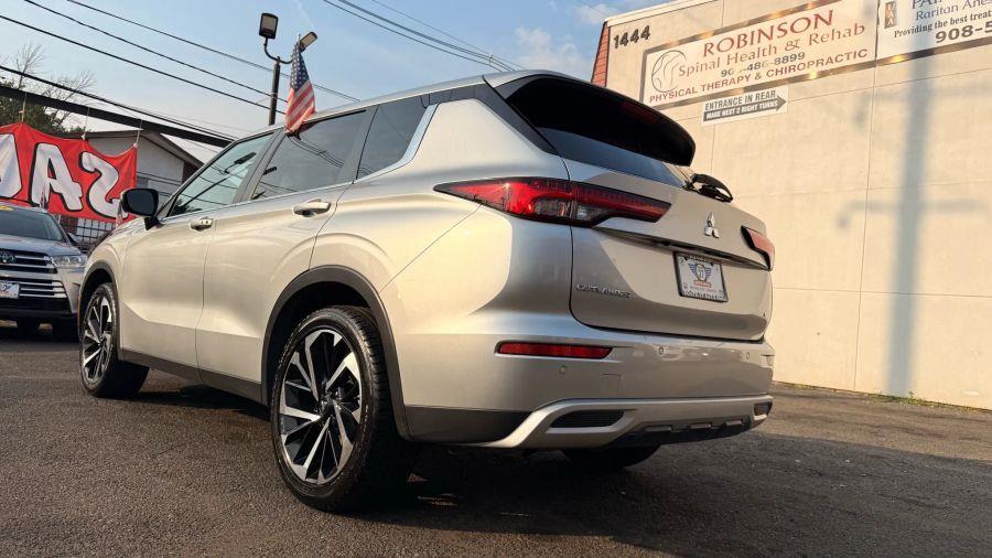 2024 Mitsubishi Outlander SE Sport Utility 4D, available for sale in Linden, New Jersey | Route 27 Auto Mall. Linden, New Jersey 2024 Mitsubishi Outlander SE Sport Utility 4D, available for sale in Linden, New Jersey | Route 27 Auto Mall. Linden, New Jersey
