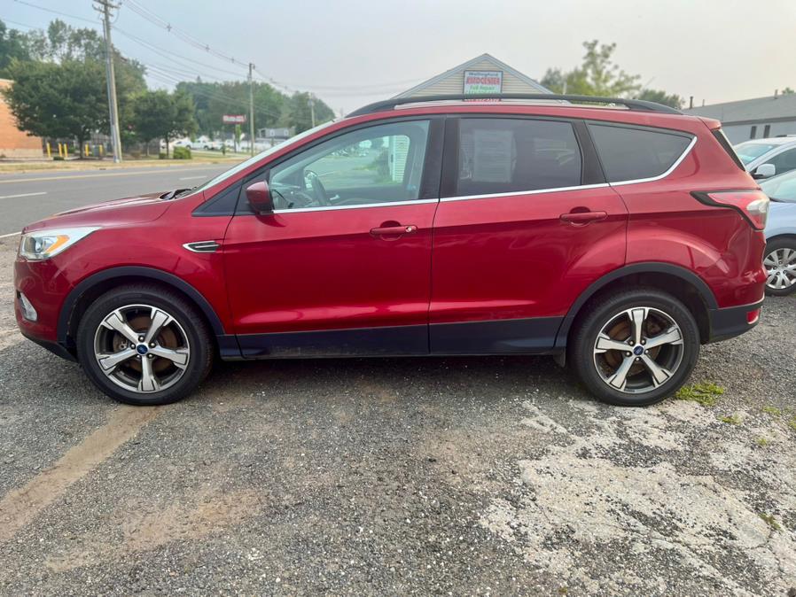2017 Ford Escape SE 4WD, available for sale in Wallingford, Connecticut | Wallingford Auto Center LLC. Wallingford, Connecticut 2017 Ford Escape SE 4WD, available for sale in Wallingford, Connecticut | Wallingford Auto Center LLC. Wallingford, Connecticut