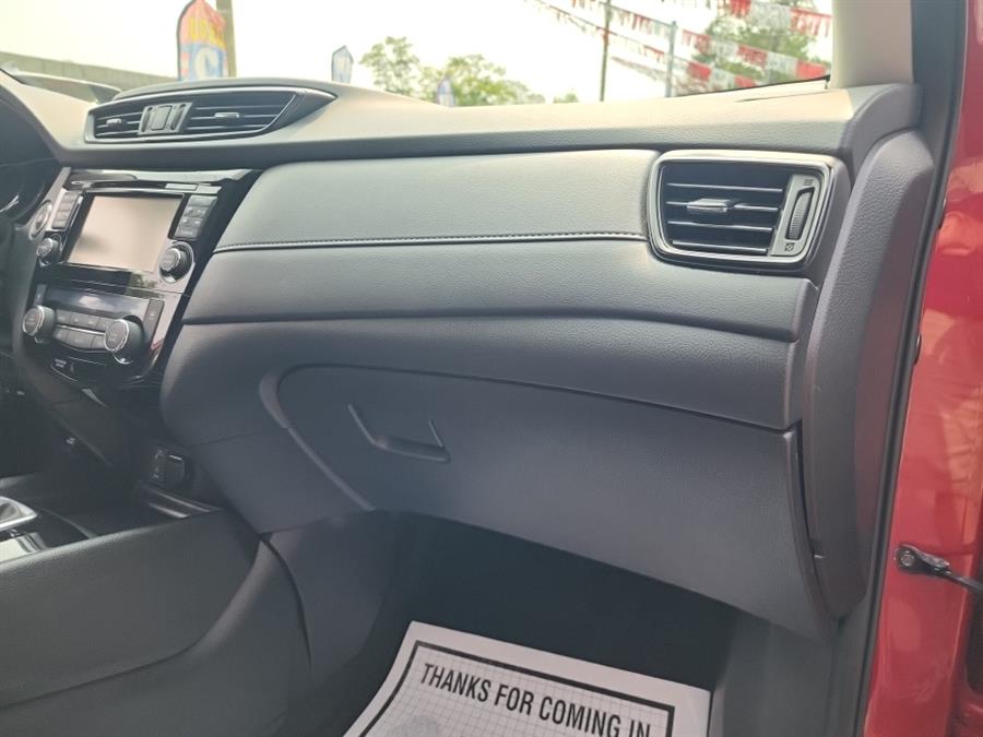 2017 Nissan Rogue 2017.5 AWD S, available for sale in Islip, New York | L.I. Auto Gallery. Islip, New York 2017 Nissan Rogue 2017.5 AWD S, available for sale in Islip, New York | L.I. Auto Gallery. Islip, New York