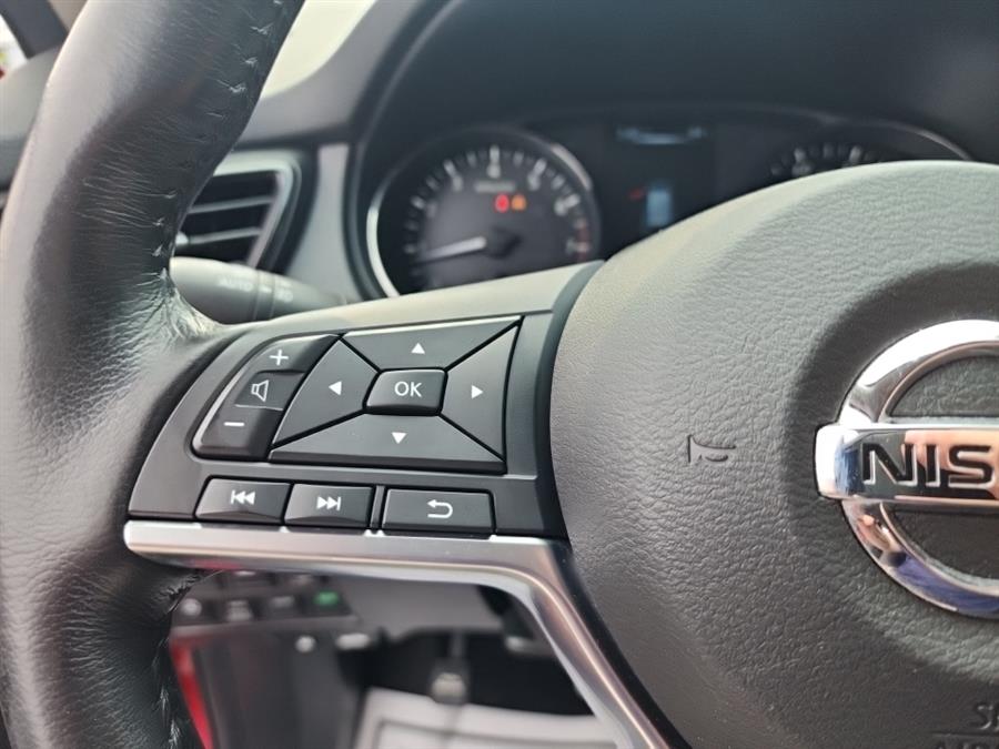 2017 Nissan Rogue 2017.5 AWD S, available for sale in Islip, New York | L.I. Auto Gallery. Islip, New York 2017 Nissan Rogue 2017.5 AWD S, available for sale in Islip, New York | L.I. Auto Gallery. Islip, New York