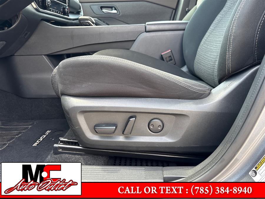 2022 Nissan Rogue AWD SV, available for sale in Colby, Kansas | M C Auto Outlet Inc. Colby, Kansas 2022 Nissan Rogue AWD SV, available for sale in Colby, Kansas | M C Auto Outlet Inc. Colby, Kansas