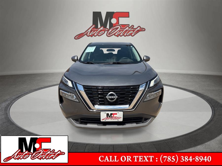 2022 Nissan Rogue AWD SV, available for sale in Colby, Kansas | M C Auto Outlet Inc. Colby, Kansas 2022 Nissan Rogue AWD SV, available for sale in Colby, Kansas | M C Auto Outlet Inc. Colby, Kansas