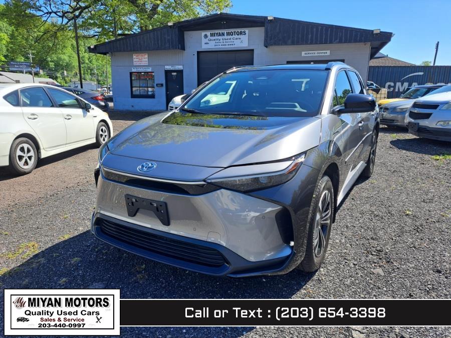 2023 Toyota bZ4X XLE photo 2