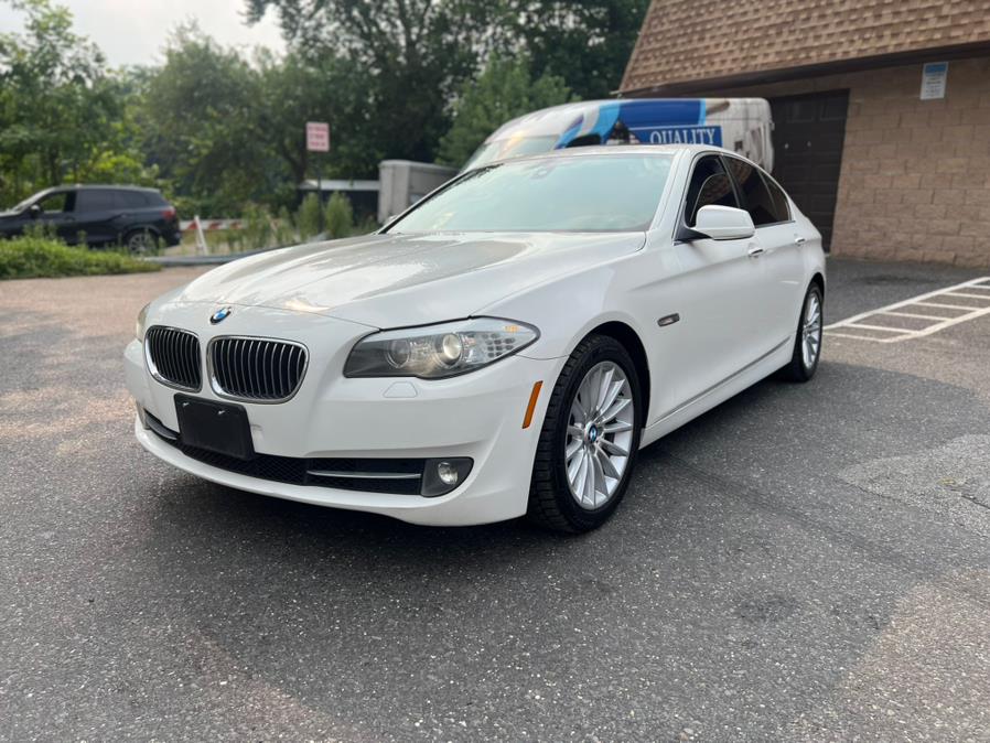 2011 BMW 5 Series 4dr Sdn 535i RWD, available for sale in Garfield, New Jersey | Mikes Auto Sales LLC. Garfield, New Jersey 2011 BMW 5 Series 4dr Sdn 535i RWD, available for sale in Garfield, New Jersey | Mikes Auto Sales LLC. Garfield, New Jersey