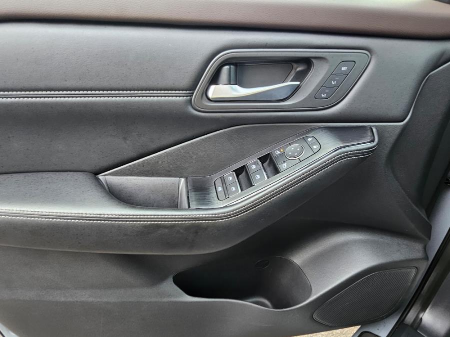 2023 Nissan Rogue AWD SL, available for sale in Paterson, New Jersey | Champion of Paterson. Paterson, New Jersey 2023 Nissan Rogue AWD SL, available for sale in Paterson, New Jersey | Champion of Paterson. Paterson, New Jersey