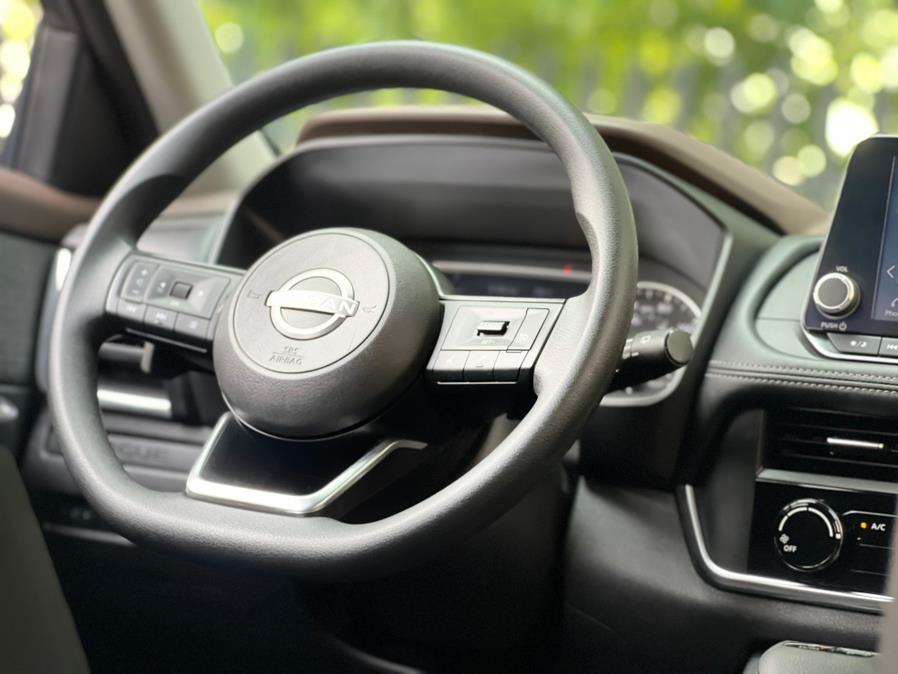 2023 Nissan Rogue AWD S, available for sale in Irvington, New Jersey | Elis Motors Corp. Irvington, New Jersey 2023 Nissan Rogue AWD S, available for sale in Irvington, New Jersey | Elis Motors Corp. Irvington, New Jersey