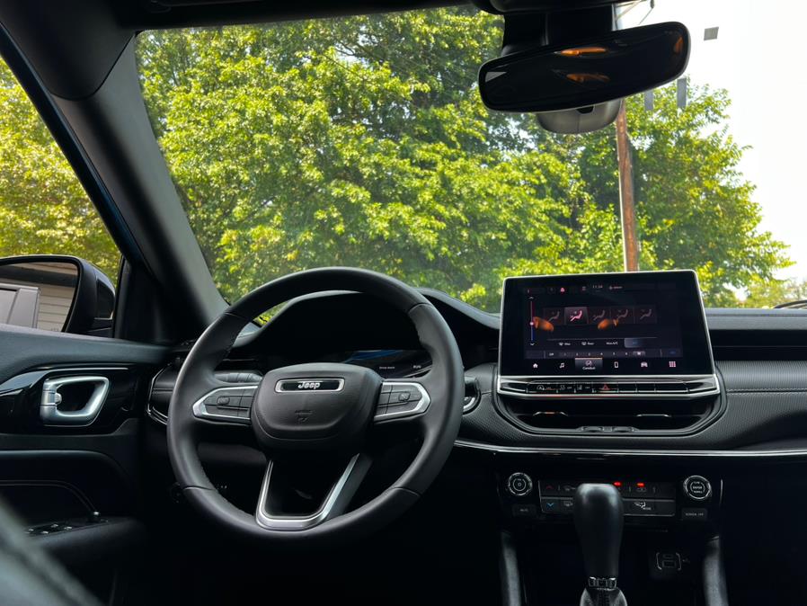 2022 Jeep Compass Altitude 4x4, available for sale in Irvington, New Jersey | Elis Motors Corp. Irvington, New Jersey 2022 Jeep Compass Altitude 4x4, available for sale in Irvington, New Jersey | Elis Motors Corp. Irvington, New Jersey