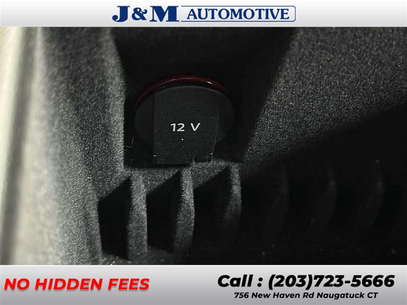 2016 Audi Q5 Premium, available for sale in Naugatuck, Connecticut | J&M Automotive Sls&Svc LLC. Naugatuck, Connecticut 2016 Audi Q5 Premium, available for sale in Naugatuck, Connecticut | J&M Automotive Sls&Svc LLC. Naugatuck, Connecticut