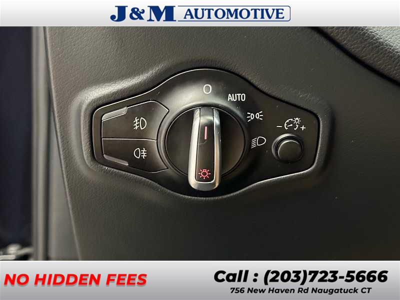 2016 Audi Q5 Premium, available for sale in Naugatuck, Connecticut | J&M Automotive Sls&Svc LLC. Naugatuck, Connecticut 2016 Audi Q5 Premium, available for sale in Naugatuck, Connecticut | J&M Automotive Sls&Svc LLC. Naugatuck, Connecticut