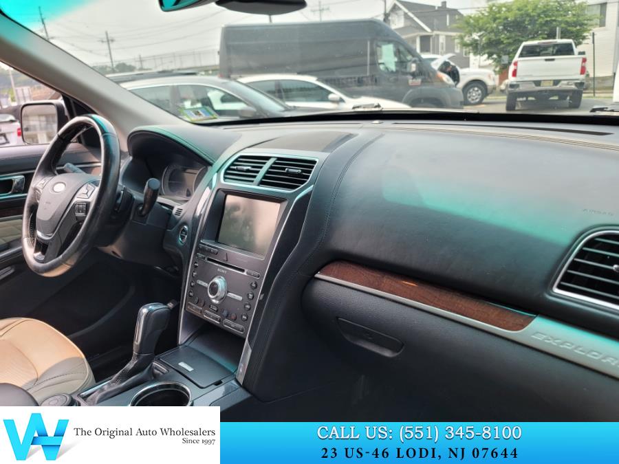 2016 Ford Explorer 4WD 4dr Platinum, available for sale in Lodi, New Jersey | AW Auto & Truck Wholesalers, Inc. Lodi, New Jersey 2016 Ford Explorer 4WD 4dr Platinum, available for sale in Lodi, New Jersey | AW Auto & Truck Wholesalers, Inc. Lodi, New Jersey