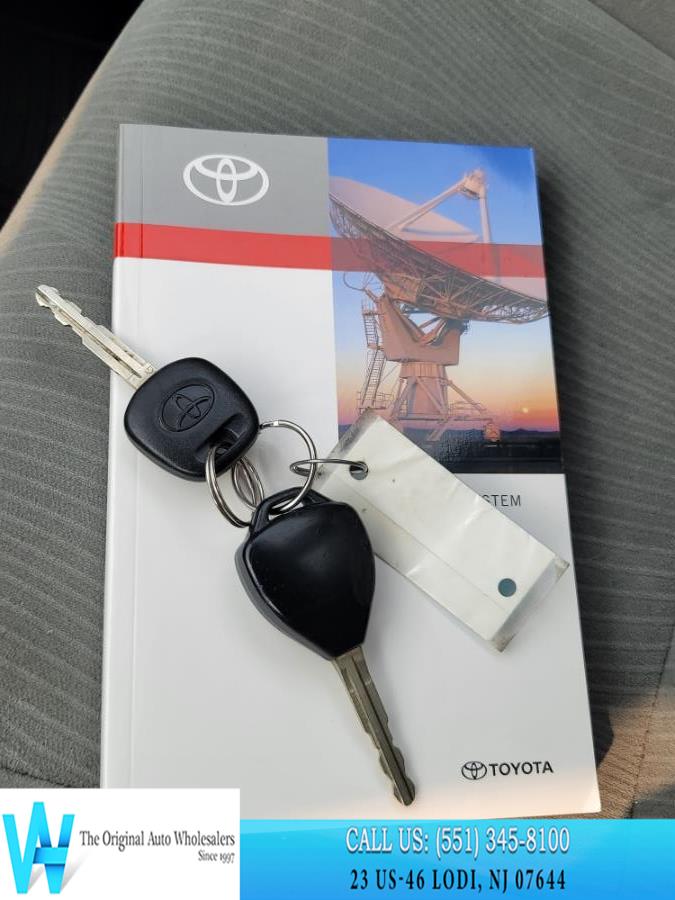 2013 Toyota Corolla 4dr Sdn Auto LE, available for sale in Lodi, New Jersey | AW Auto & Truck Wholesalers, Inc. Lodi, New Jersey 2013 Toyota Corolla 4dr Sdn Auto LE, available for sale in Lodi, New Jersey | AW Auto & Truck Wholesalers, Inc. Lodi, New Jersey
