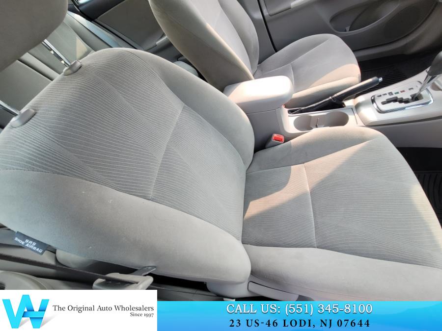 2013 Toyota Corolla 4dr Sdn Auto LE, available for sale in Lodi, New Jersey | AW Auto & Truck Wholesalers, Inc. Lodi, New Jersey 2013 Toyota Corolla 4dr Sdn Auto LE, available for sale in Lodi, New Jersey | AW Auto & Truck Wholesalers, Inc. Lodi, New Jersey